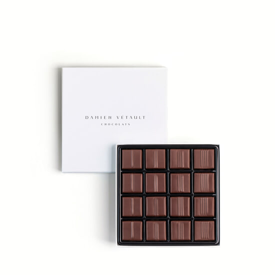 Damien Vétault Assortiment Chocolats Noir - Ganaches Noir Obscur 16 Chocolats
